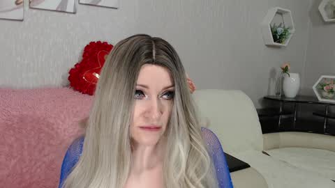 DorisBest online show from December 9, 3:29 am