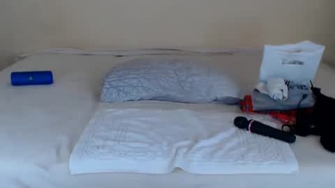 Snapshot of dorotty_ chatting on September 17, 1:25 am Your Dorotty online show from September 17, 1:25 am