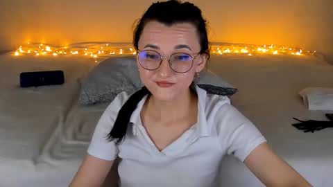 Snapshot of dorotty_ chatting on January 24, 2:18 am Your Dorotty online show from January 24, 2:18 am