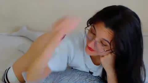 Snapshot of dorotty_ chatting on September 18, 1:48 am Your Dorotty online show from September 18, 1:48 am