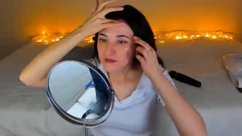 Snapshot of dorotty_ chatting on December 29, 11:29 pm Your Dorotty online show from December 29, 11:29 pm