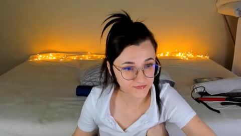 Snapshot of dorotty_ chatting on January 22, 2:15 am Your Dorotty online show from January 22, 2:15 am