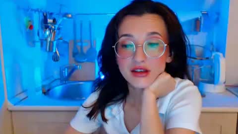 Snapshot of dorotty_ chatting on October 5, 12:15 am Your Dorotty online show from October 5, 12:15 am