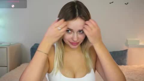 Amy online show from November 23, 2:19 pm