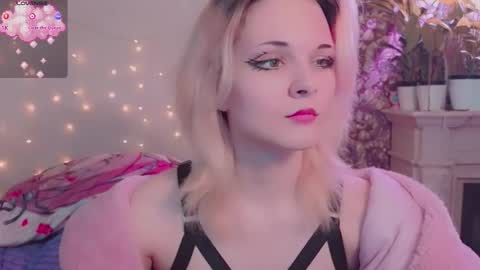 Angie online show from November 1, 2:16 am