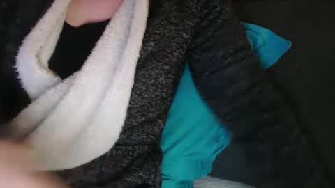 Douce Elsa online show from February 17, 6:17 pm