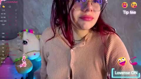 Draviana  online show from February 3, 3:15 am