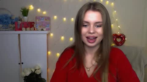 Snapshot of dream_mari chatting on September 27, 7:59 am Mari online show from September 27, 7:59 am