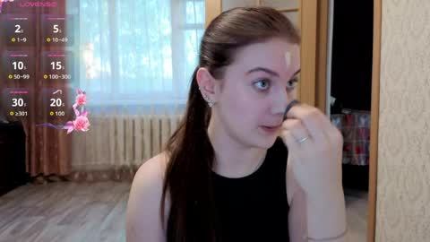 Evelina online show from May 18, 5:08 pm