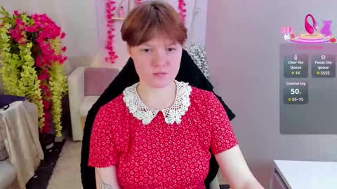 Luna online show from September 25, 8:50 pm