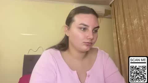 Mila online show from October 9, 7:18 pm