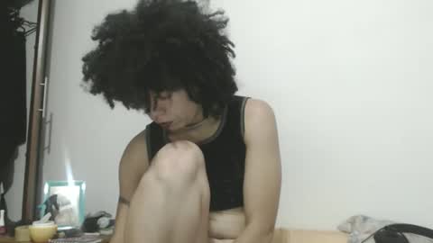 Snapshot of dreamylatina chatting on December 6, 1:51 am DreamyLatina online show from December 6, 1:51 am