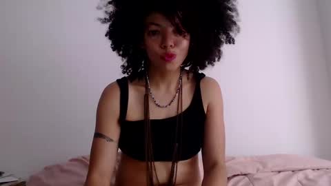 Snapshot of dreamylatina chatting on January 23, 12:30 pm DreamyLatina online show from January 23, 12:30 pm