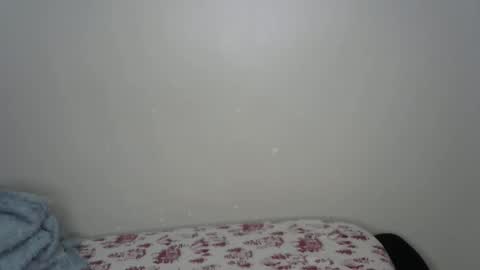 Snapshot of drip_queenxx chatting on September 10, 6:57 am drip_queenxx online show from September 10, 6:57 am