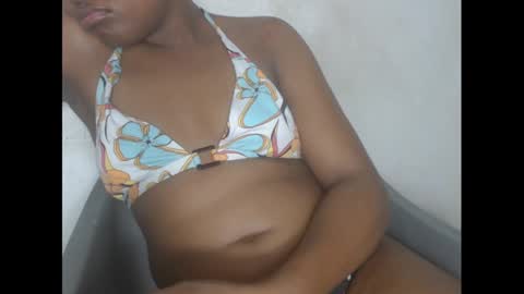 drippussy30 online show from December 16, 9:31 pm