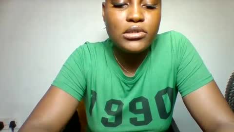 drippussy30 online show from February 8, 7:16 pm