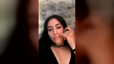 drippykitty99 online show from April 17, 7:05 pm