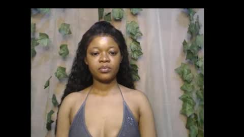 Snapshot of dripqueenx chatting on October 7, 1:04 pm linda online show from October 7, 1:04 pm