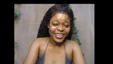 Snapshot of dripqueenx chatting on October 11, 11:40 pm linda online show from October 11, 11:40 pm