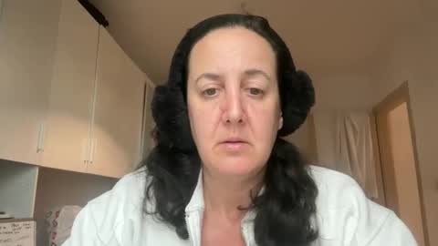 Dr. Resa online show from February 11, 9:00 am