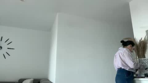 Dr. Resa online show from February 7, 8:29 am