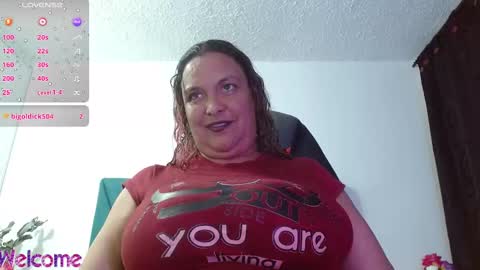 Snapshot of dubraska1 chatting on December 18, 8:36 pm Dubraska online show from December 18, 8:36 pm