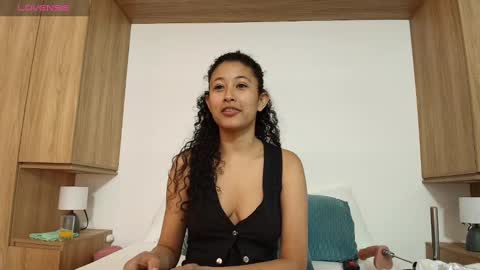 Snapshot of dulce__candy_ chatting on October 7, 8:24 pm Dulce Candy online show from October 7, 8:24 pm
