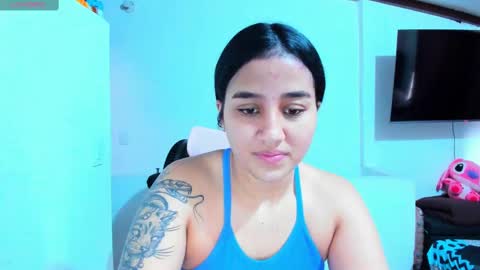 Dulce  online show from September 19, 1:32 pm