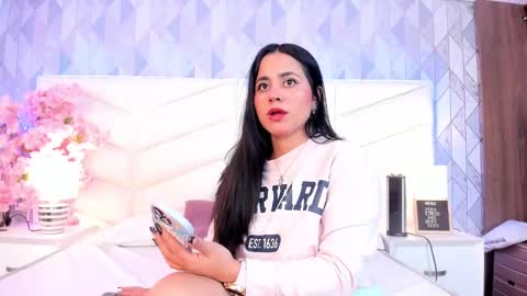 Snapshot of dulce_hiil_ chatting on March 2, 2:08 am    Monday 5-2 am From Tuesday to Friday5-1 am Colombia time online show from March 2, 2:08 am