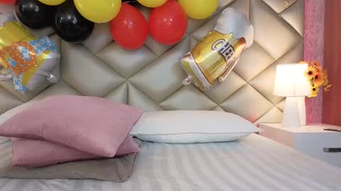 Snapshot of dulce_hiil_ chatting on September 25, 10:07 pm    Monday 5-2 am From Tuesday to Friday5-1 am Colombia time online show from September 25, 10:07 pm