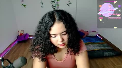Dulce online show from March 11, 7:03 pm