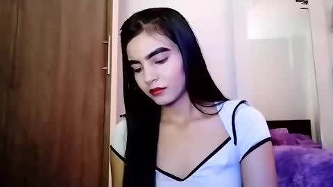 dulce_lucero online show from February 16, 3:59 pm