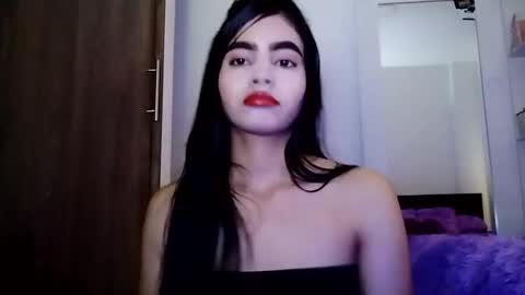 dulce_lucero online show from February 5, 4:04 pm
