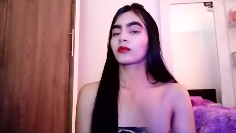 dulce_lucero online show from February 10, 5:52 pm