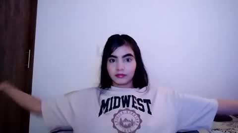 dulce_lucero online show from January 14, 6:07 pm