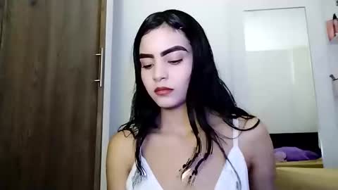 dulce_lucero online show from October 11, 7:38 pm