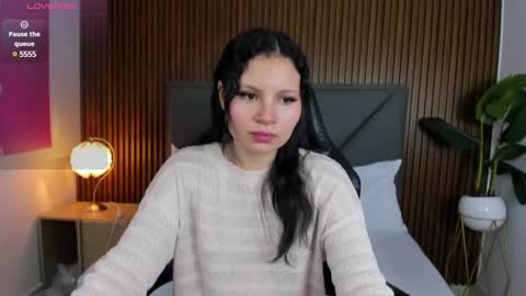 Snapshot of dulce_natyy chatting on January 22, 2:04 am N A T Y online show from January 22, 2:04 am