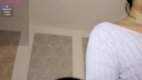 Snapshot of dulce_natyy chatting on September 18, 2:21 am N A T Y online show from September 18, 2:21 am