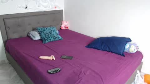 Snapshot of dulce_noir_ chatting on October 11, 2:53 pm Dulce Noir online show from October 11, 2:53 pm