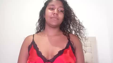 Dulce online show from October 5, 12:15 am