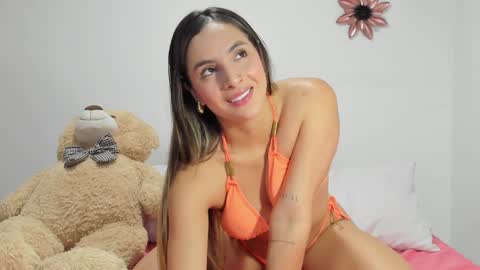 Dulce  online show from January 28, 2:10 pm