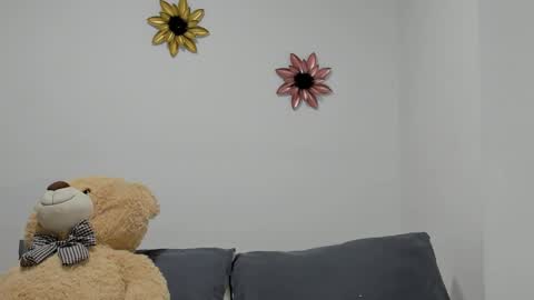 Dulce  online show from January 6, 11:29 am