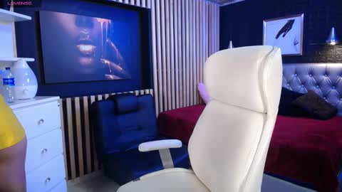 Valeria online show from March 11, 4:40 pm