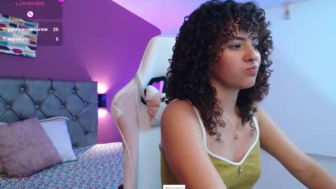 dulcee_gaby online show from October 13, 12:08 pm