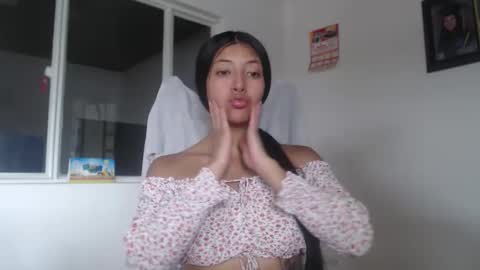 Snapshot of dulceisabellax chatting on January 17, 5:08 pm dulceisabellax online show from January 17, 5:08 pm
