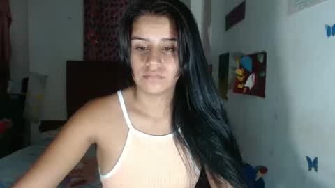 dulcekatty18 online show from January 13, 5:55 am