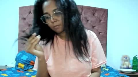 Snapshot of dulcetemtation14 chatting on October 16, 9:39 pm dulcetemtation14 online show from October 16, 9:39 pm