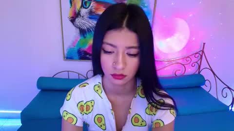 Dulce  online show from March 4, 1:06 pm