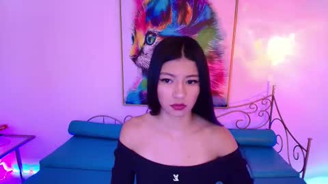 Dulce  online show from February 18, 1:00 pm