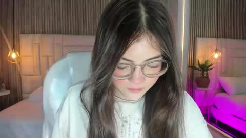 Snapshot of dulcevela chatting on September 15, 10:39 pm dulcevela online show from September 15, 10:39 pm